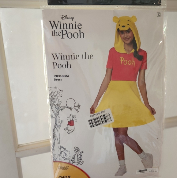 Winne The Pooh Dress - Picture 2 of 4